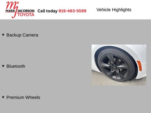Used 2018 Chevrolet Camaro LT RWD image 5