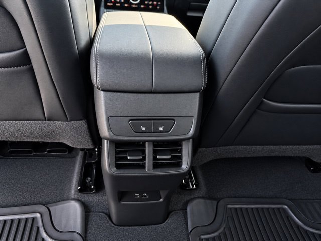 Used 2027 GMC Terrain Denali w/ LPO, Floor Liner Package AWD/4WD image 10