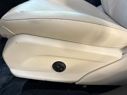 Certified 2022 Mercedes-Benz E 350 Sedan image 12