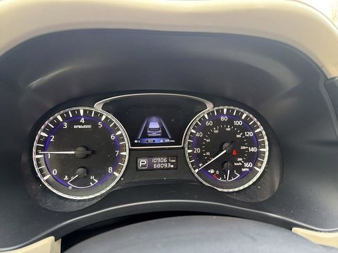 Used 2019 INFINITI QX60 Pure image 14