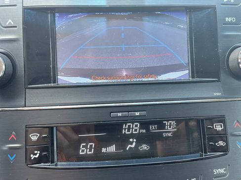 Used 2014 Toyota Avalon XLE Premium FWD image 32