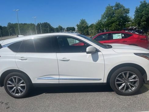 Used 2023 Acura RDX AWD w/ Technology Package image 4