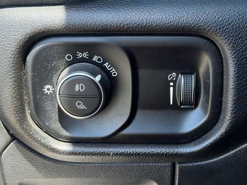 Certified 2024 RAM 1500 Big Horn RWD image 20