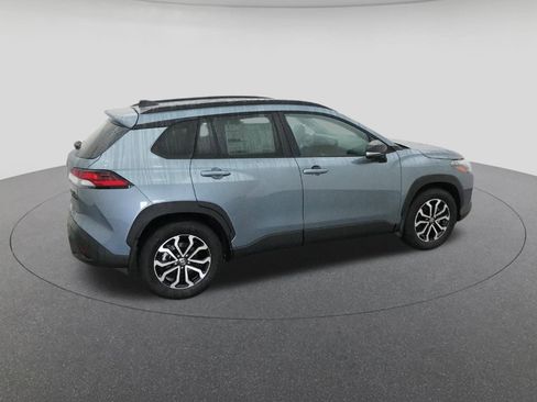 New 2026 Toyota Corolla Cross SE image 10