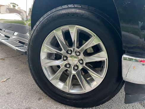 Used 2019 Chevrolet Silverado 1500 LTZ image 29