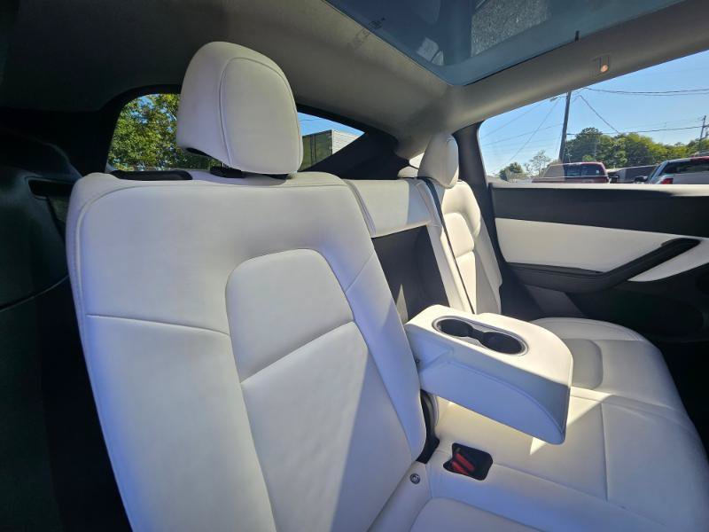Used 2021 Tesla Model Y Long Range AWD/4WD image 66