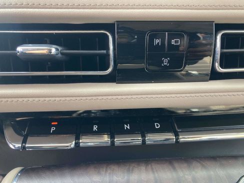 Certified 2022 Lincoln Aviator Reserve w/ Elements Package Plus image 28