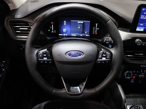 Used 2023 Ford Escape Active image 33