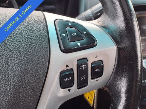 Used 2015 Ford Explorer XLT w/ Equipment Group 202B AWD/4WD image 29