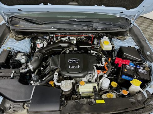 Used 2020 Subaru Crosstrek Hybrid w/ Moonroof Package w/Navigation image 31