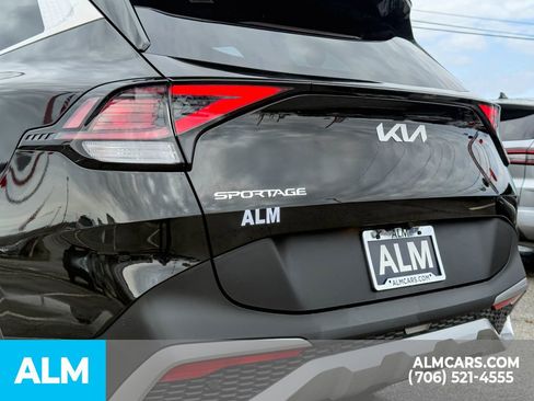 Used 2024 Kia Sportage LX image 14