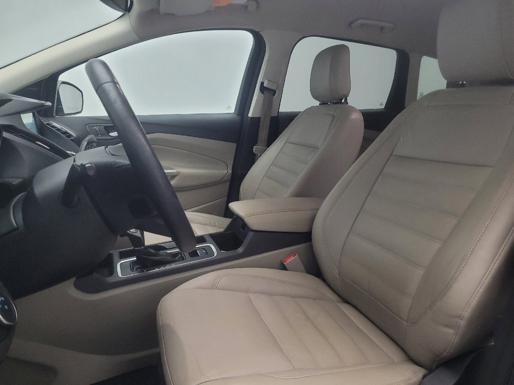 Used 2018 Ford Escape Titanium w/ Ford Safe & Smart Package FWD image 17