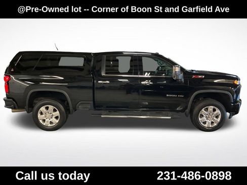 Used 2022 Chevrolet Silverado 3500 LTZ w/ Z71 Chrome Sport Edition AWD/4WD image 6