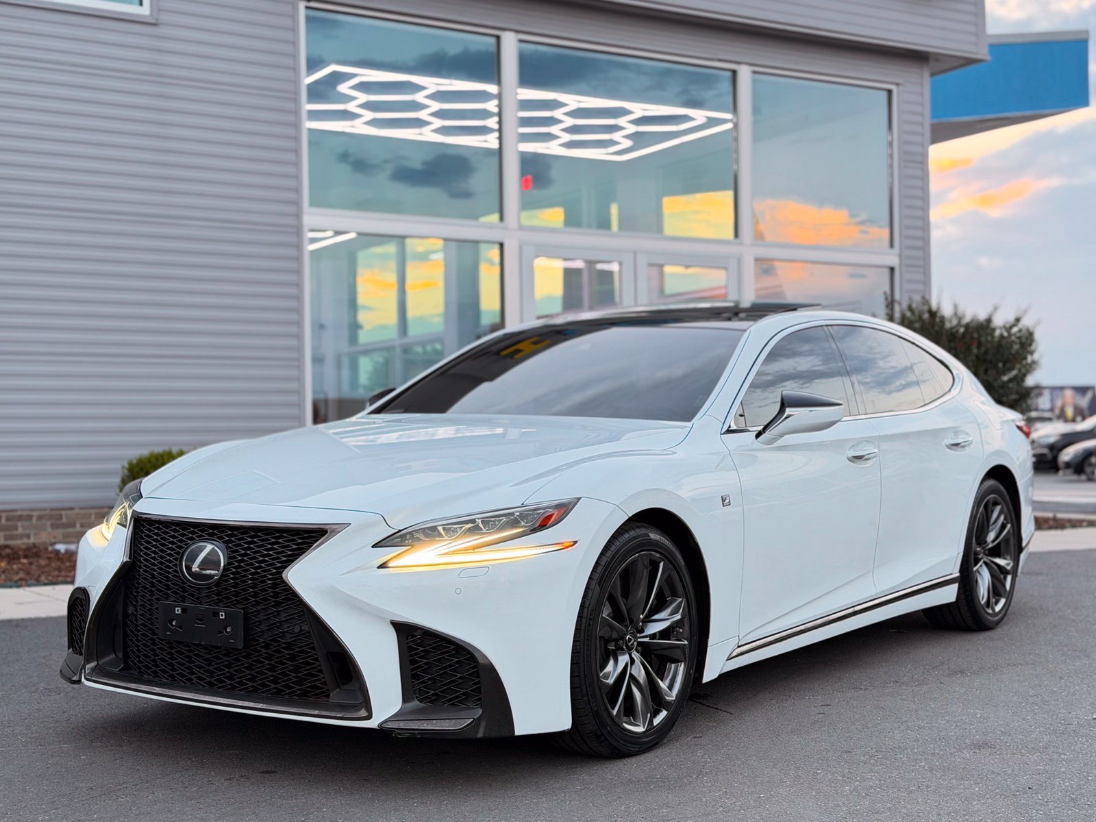 Used 2020 Lexus LS 500 F Sport AWD/4WD image 15