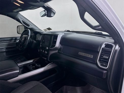 Used 2020 RAM 2500 Big Horn w/ Level 2 Equipment Group image 32