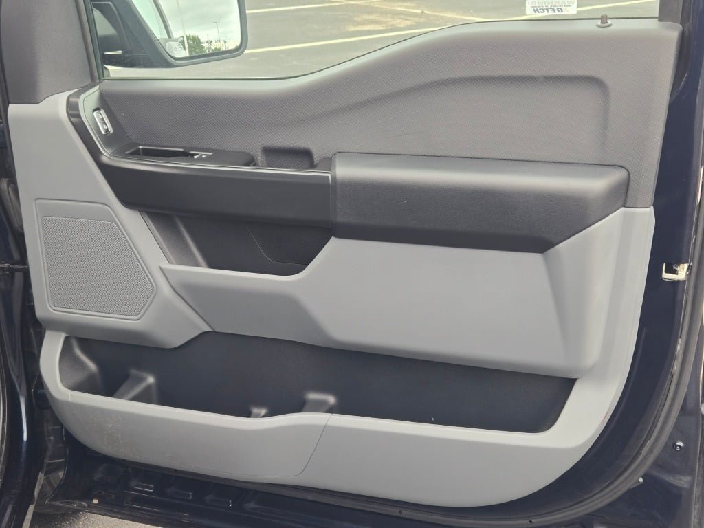 Used 2023 Ford F150 Lightning Pro AWD/4WD image 5