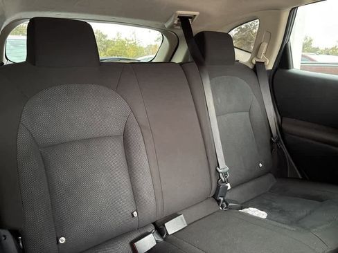 Used 2014 Nissan Rogue S w/ Convenience Package image 9