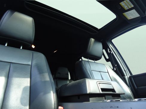 Used 2015 Ford Expedition Max Limited AWD/4WD image 29