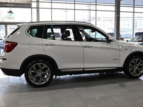 Used 2016 BMW X3 xDrive28i image 8