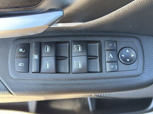 Used 2022 RAM 1500 Big Horn AWD/4WD image 13