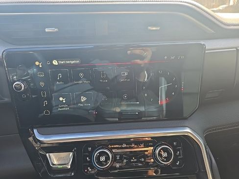 Used 2022 GMC Sierra 1500 Denali image 5