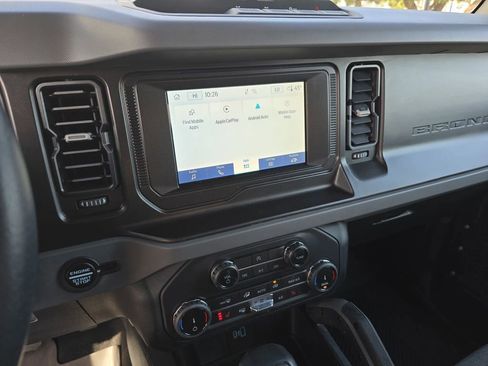 Used 2022 Ford Bronco Big Bend image 19