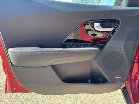 Used 2022 Kia Niro Touring Special Edition image 22