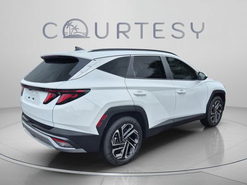 New 2026 Hyundai Tucson SEL Plus FWD image 5