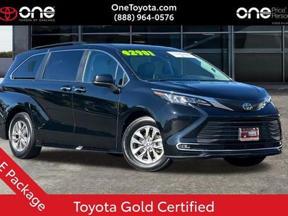 Used 2023 Toyota Sienna XLE