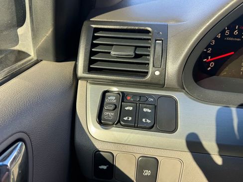 Used 2009 Honda Odyssey EX-L image 18