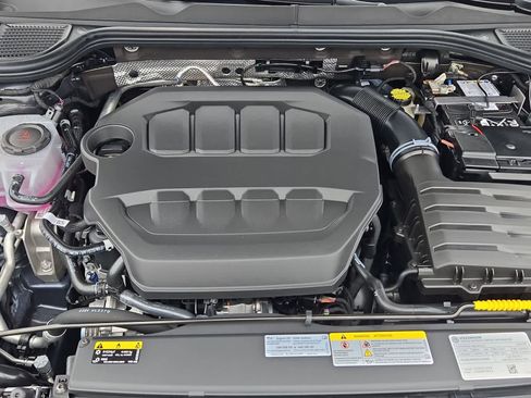 New 2026 Volkswagen GTI SE FWD image 15