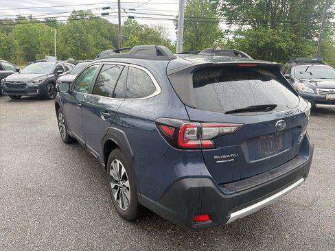 Used 2024 Subaru Outback Limited AWD/4WD image 4