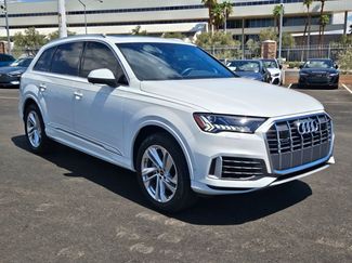 Used 2023 Audi Q7 3.0T Premium Plus w/ Premium Plus Package AWD/4WD video 3