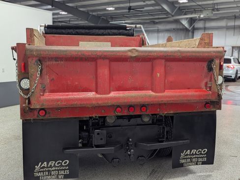 Used 2007 GMC Sierra 3500 W/T image 4