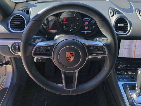 Used 2018 Porsche 718 Boxster image 34