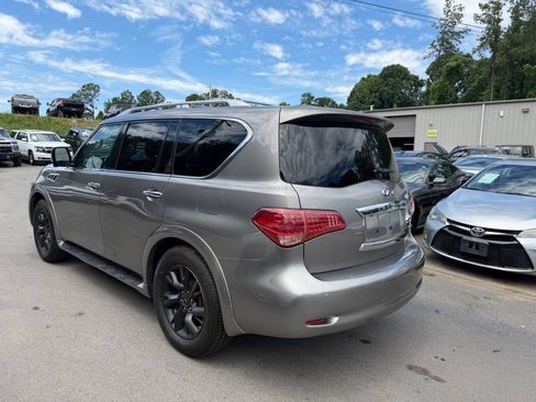 Used 2011 INFINITI QX56 4WD w/ Theater Pkg image 7