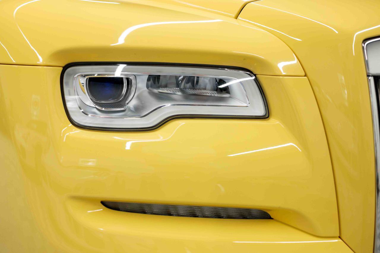 Used 2017 Rolls-Royce Dawn RWD image 56