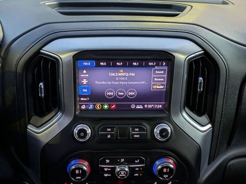 Used 2020 GMC Sierra 1500 Elevation w/ Elevation Value Package image 17