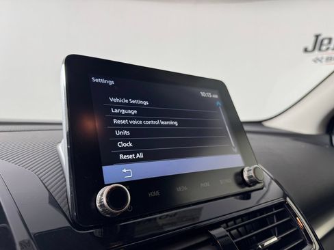Used 2024 Mitsubishi Eclipse Cross LE AWD/4WD image 24