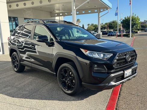 Used 2020 Toyota RAV4 TRD Off-Road AWD/4WD image 3