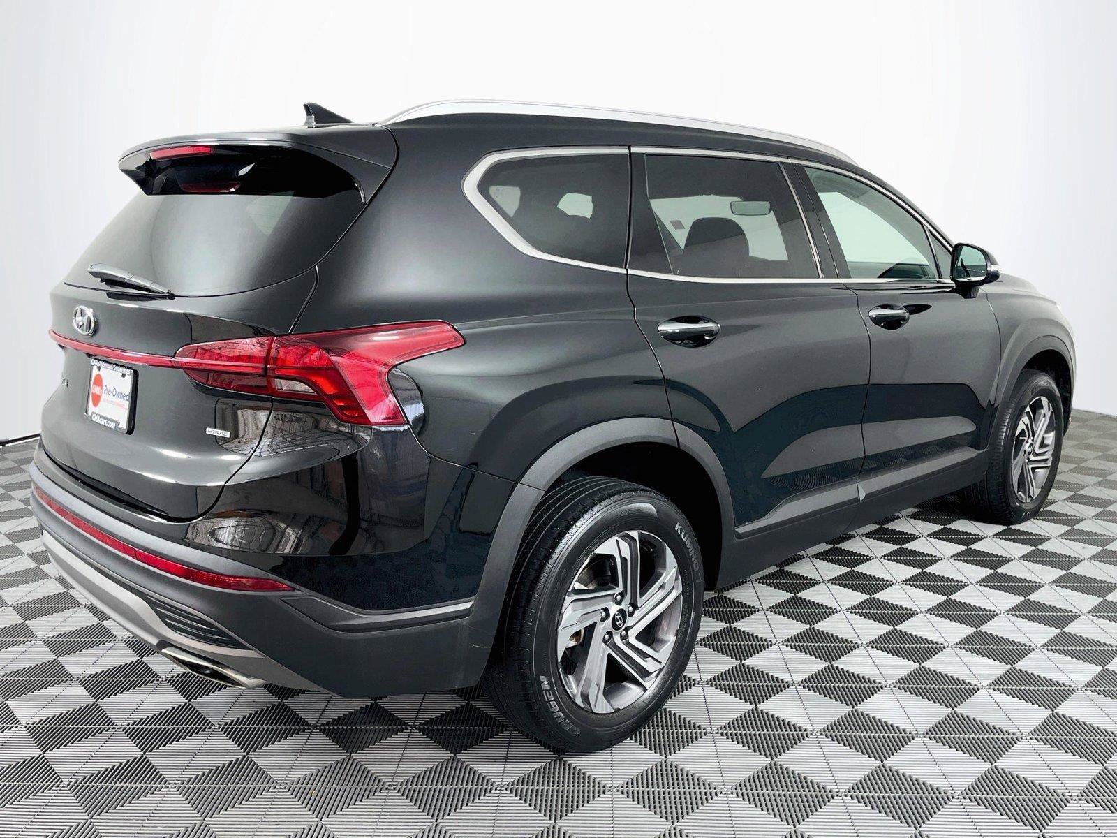 Used 2023 Hyundai Santa Fe SEL AWD/4WD image 10