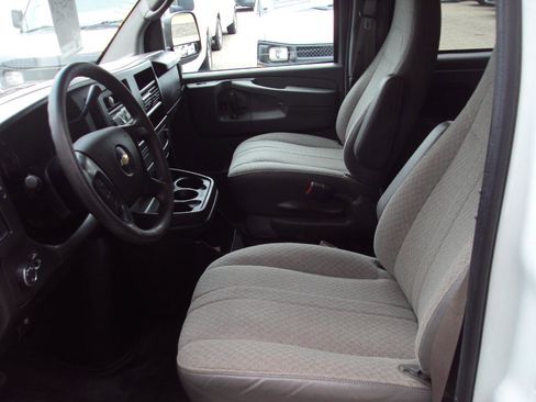 Used 2014 Chevrolet Express 1500 LS AWD/4WD image 18