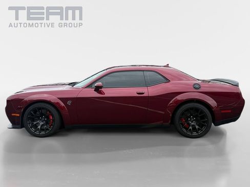 Used 2023 Dodge Challenger SRT Hellcat RWD image 4