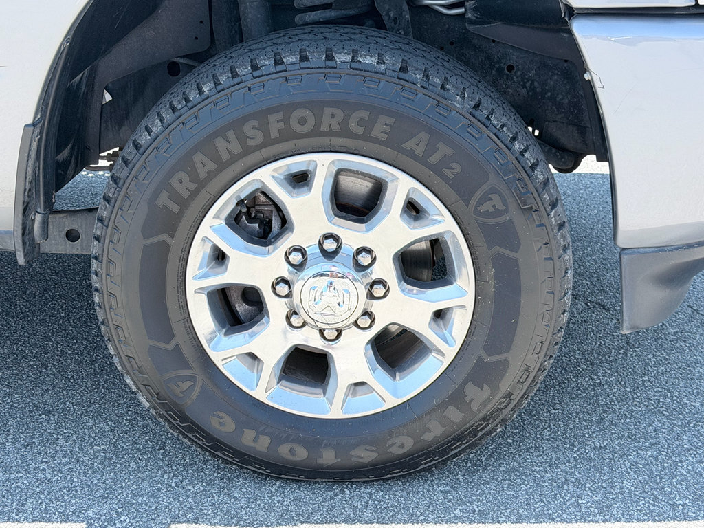 Used 2024 RAM 2500 Laramie AWD/4WD image 39