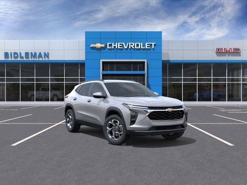 New 2026 Chevrolet Trax LT image 1