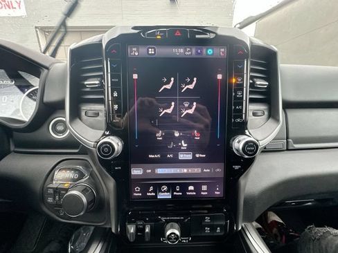 New 2026 RAM 1500 Big Horn AWD/4WD image 21