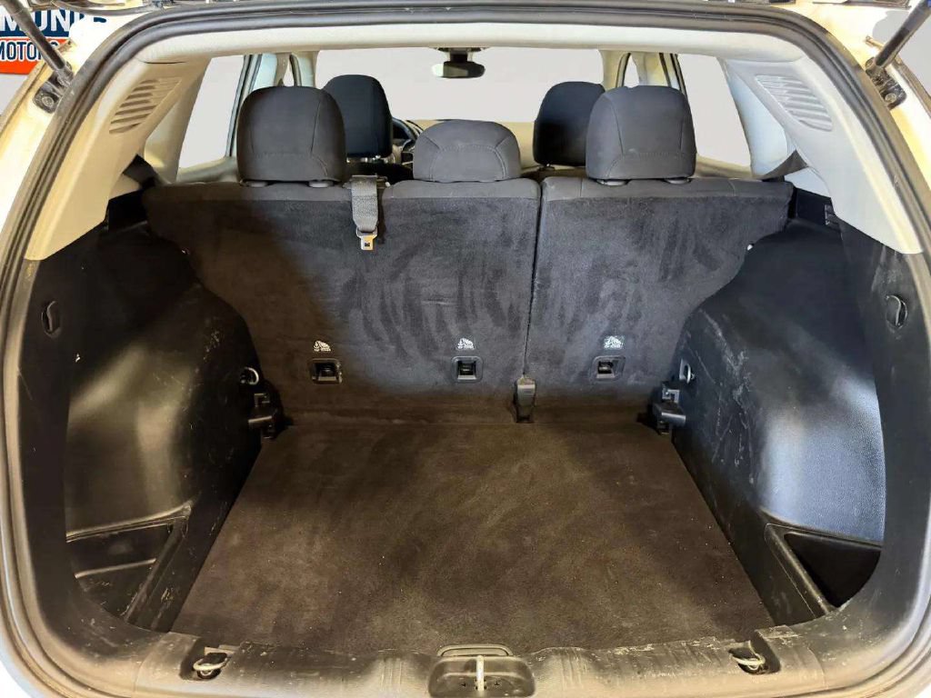 Used 2021 Jeep Compass Sport AWD/4WD image 21