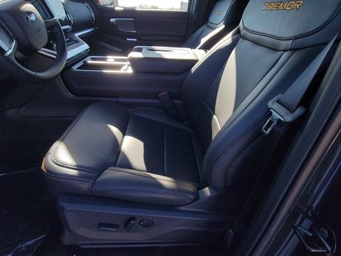 New 2026 Ford Expedition Tremor image 6