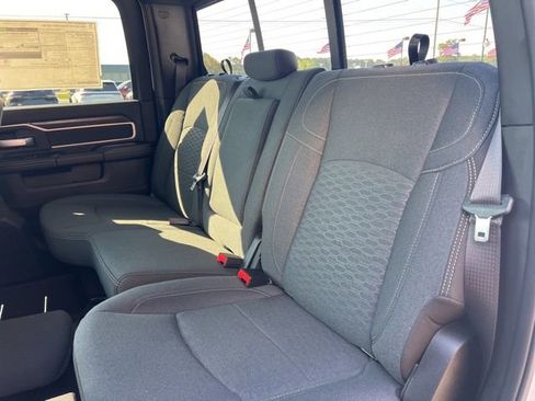 New 2026 RAM 2500 Big Horn AWD/4WD image 20