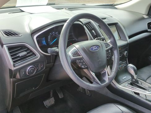 Used 2018 Ford Edge SEL w/ Equipment Group 201A FWD image 13